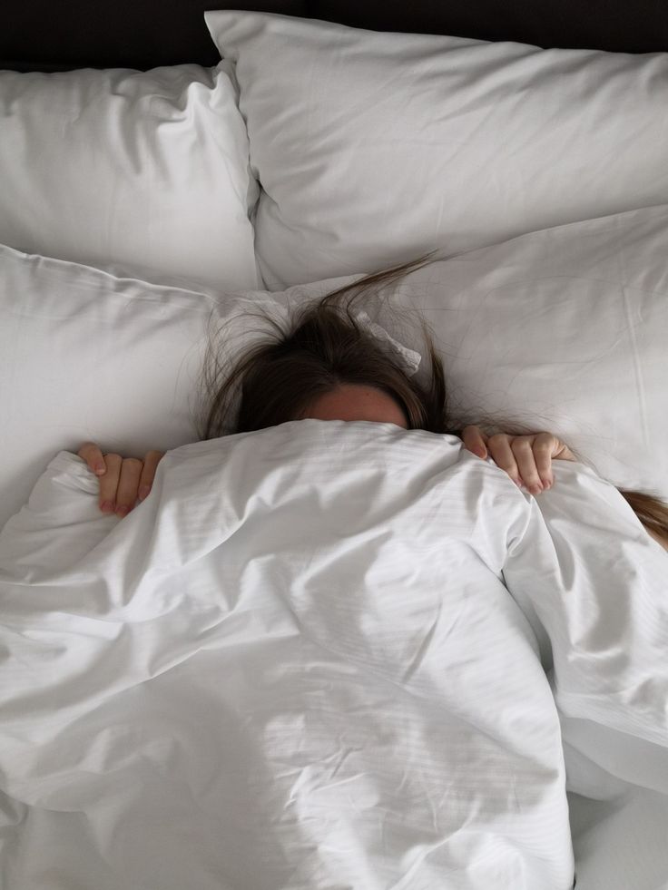 Solo Pleasure for Better Sleep: The Science and a Bedtime Routine